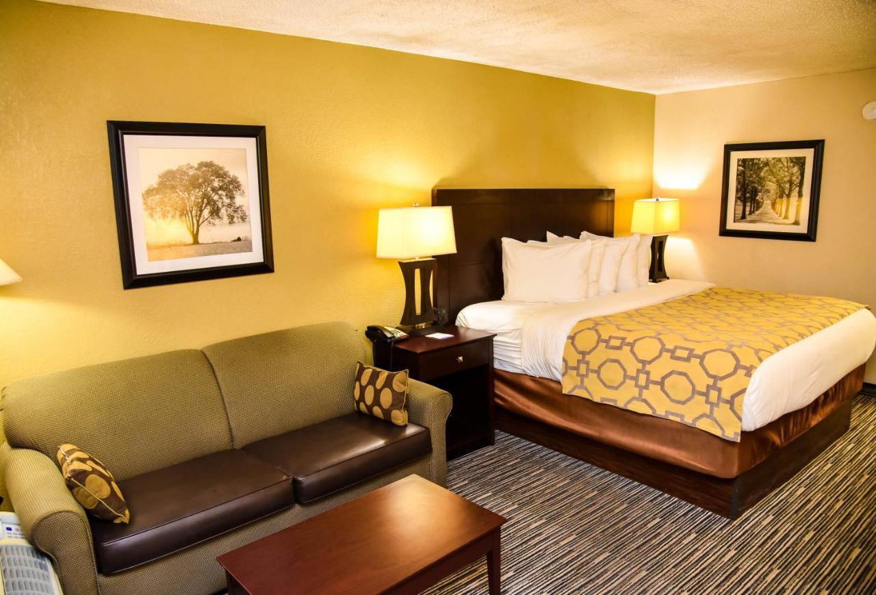 Hotel Baymont By Wyndham Columbus Ga Esterno foto