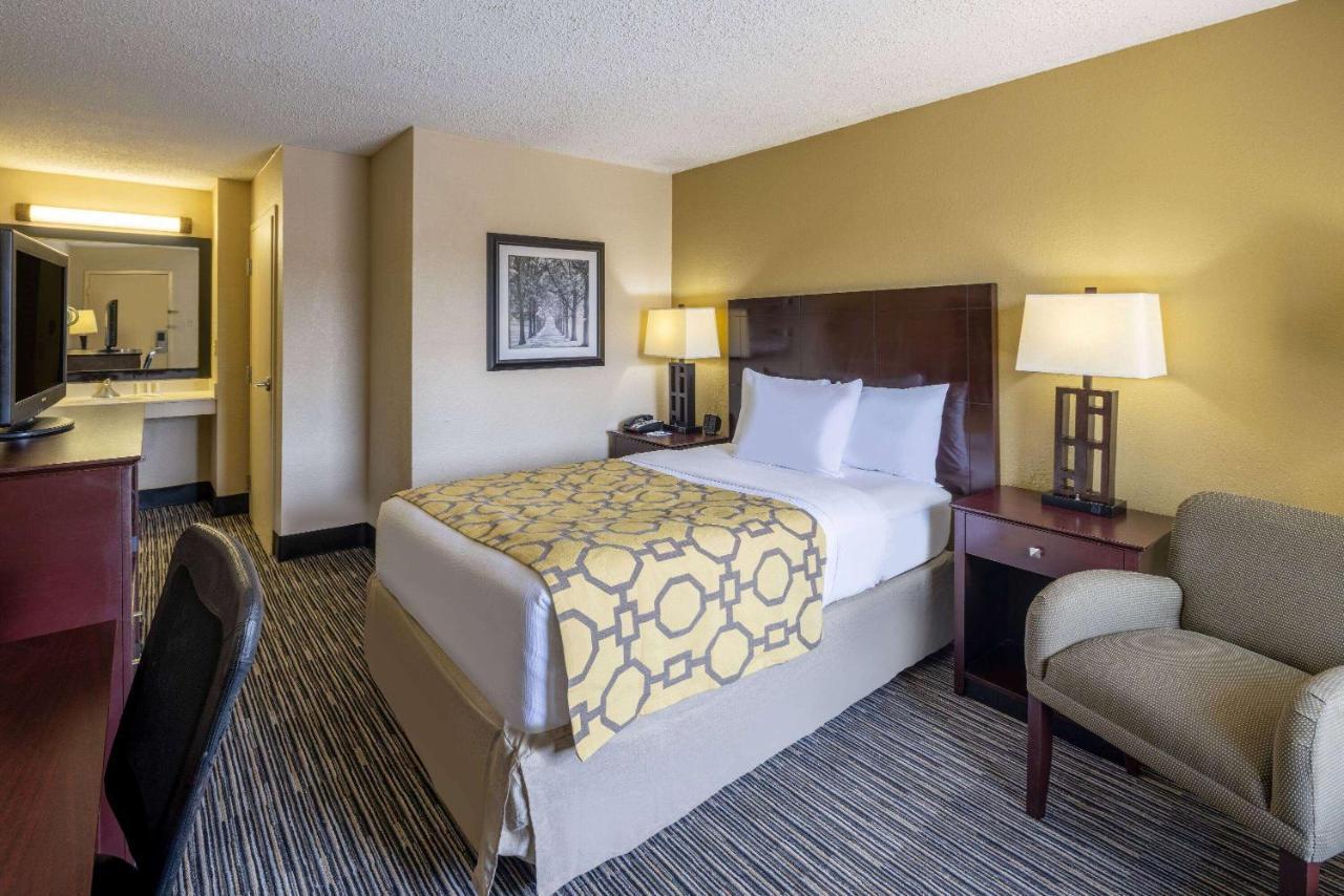 Hotel Baymont By Wyndham Columbus Ga Esterno foto